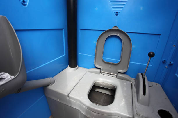 Best Porta potty delivery and setup  in Longview, WA